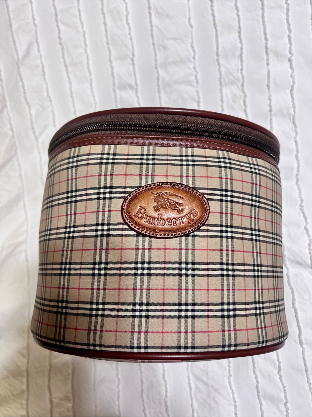 Burberrys Beige Plaid Nova Check Toiletry Bag with Brown Trim VINTAGE RARE